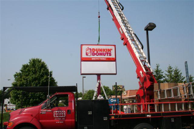 install Dunkin' Donunts pylon with tenant panels